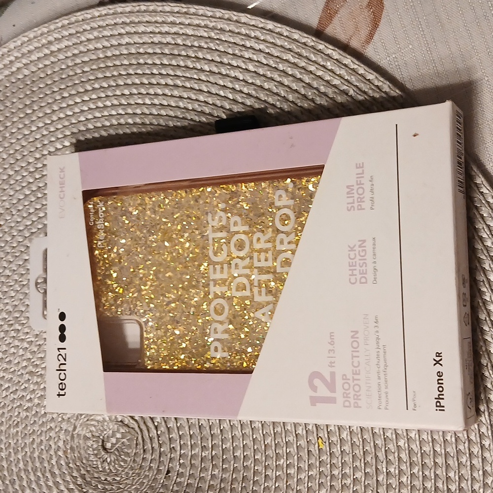 NWT iPhone XR Case